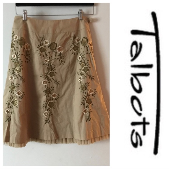 TALBOTS SKIRT WITH SOME BEADING Size 8 - Picture 1 of 5